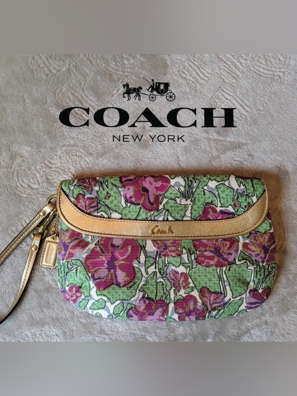 NWT COACH ASHLEY CLUTCH WRISTLET 2012 FLORAL JACQUARD W GOLD LEATHER